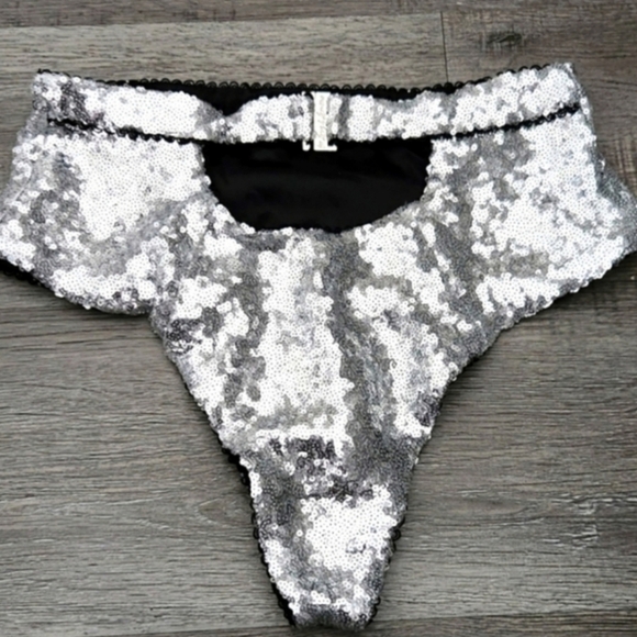 New!For‎ Love and Lemons Sequin Glimmer Panty - Picture 7 of 10